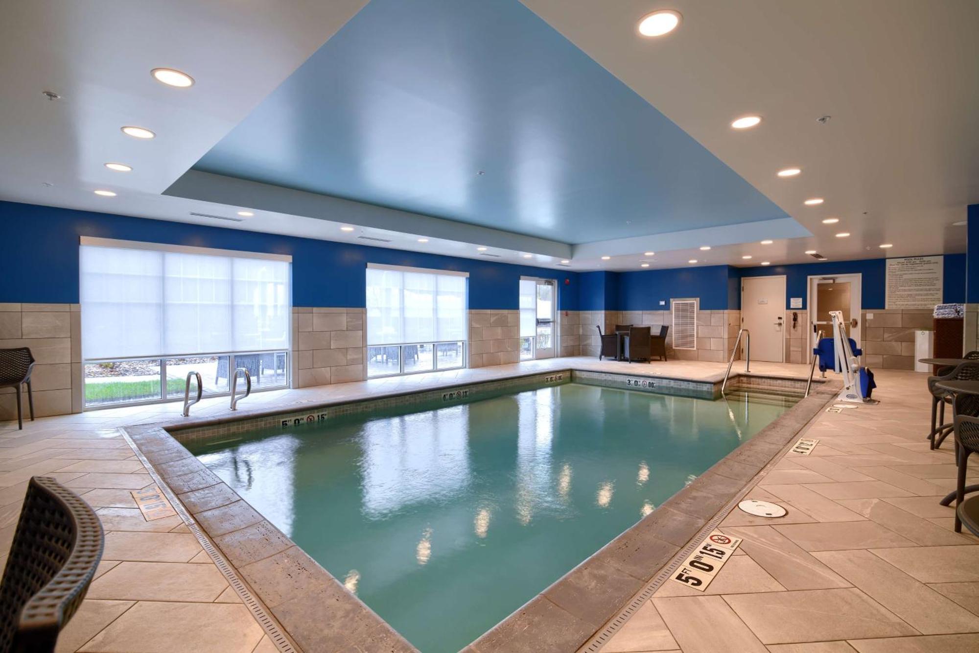 Hampton Inn Lincoln White Mountains Extérieur photo