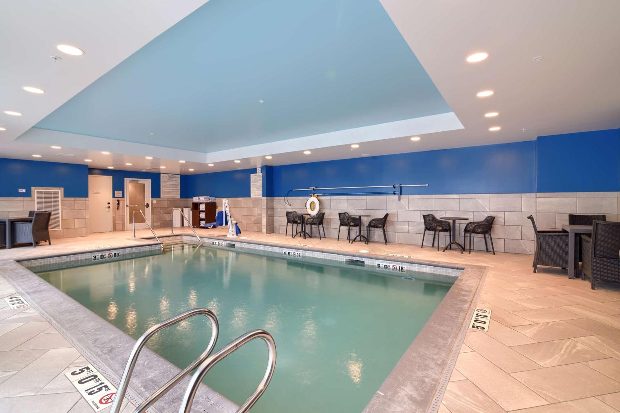 Hampton Inn Lincoln White Mountains Extérieur photo